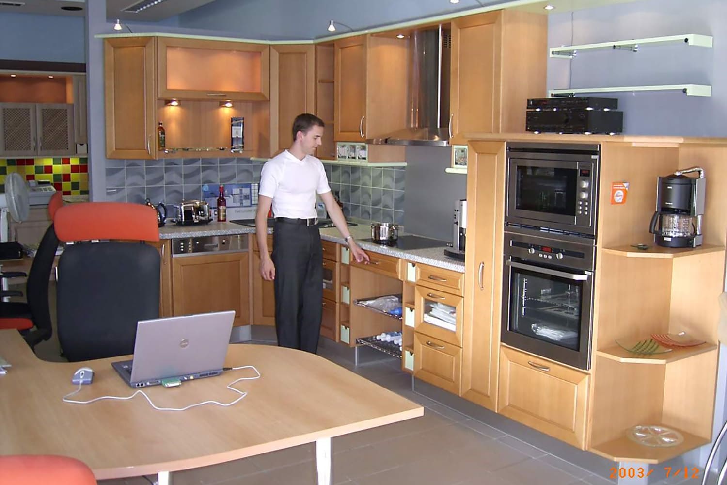 SHOWROOM-23-interier